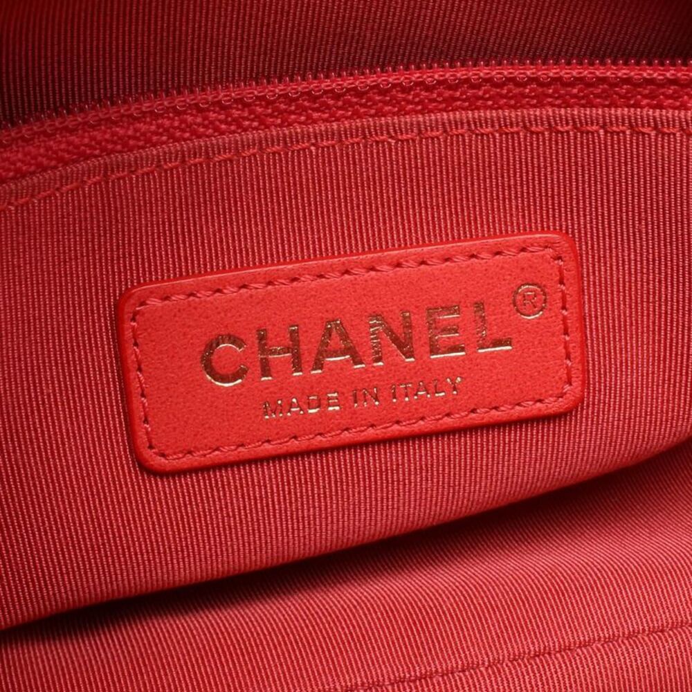 Chanel Matelasse Caviar Skin Shoulder Bag - Picture 4 of 9